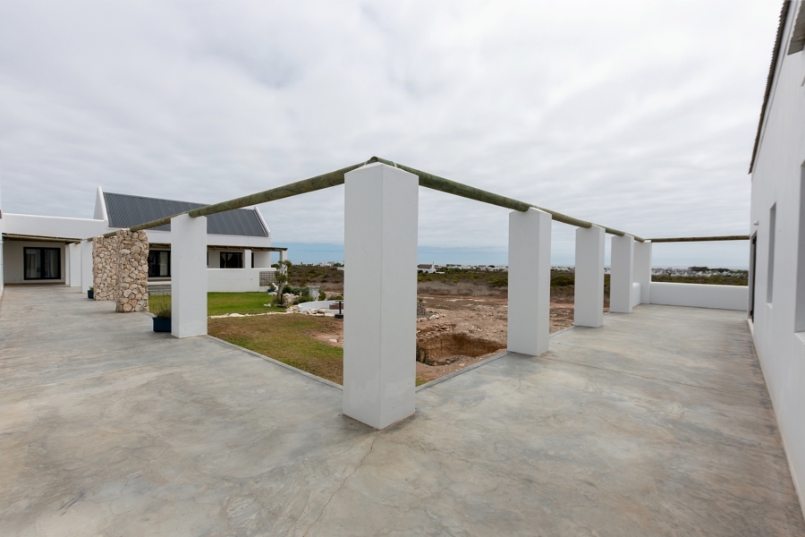 7 Bedroom Property for Sale in Jacobsbaai Western Cape